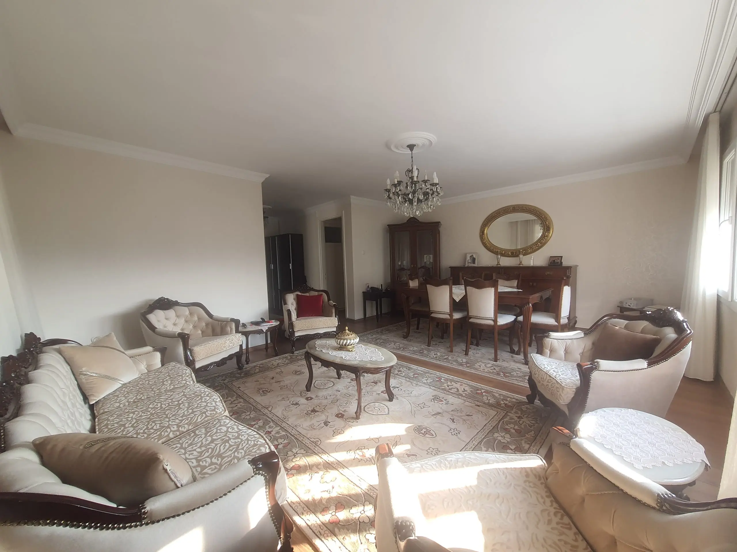 Uğur Ayaz - İzmir Mavişehir Gayrimenkul Danışmanı 20250302 095611 scaled 1