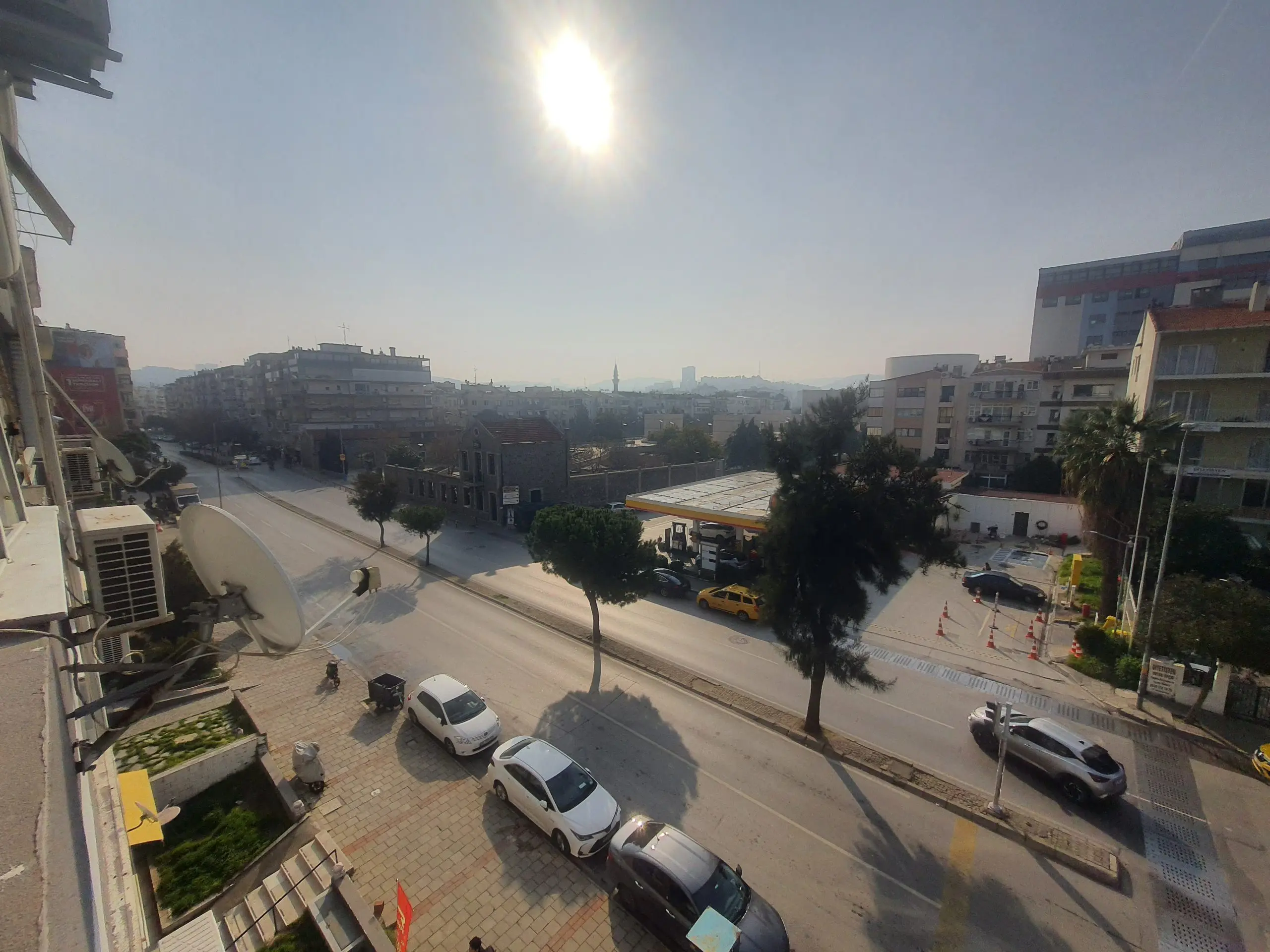 Uğur Ayaz - İzmir Mavişehir Gayrimenkul Danışmanı 20250302 102512 scaled 1