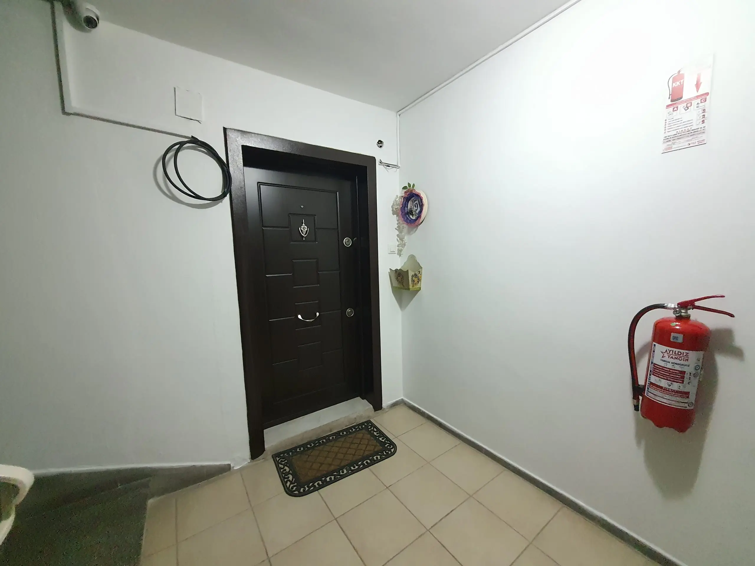 Uğur Ayaz - İzmir Mavişehir Gayrimenkul Danışmanı 20250302 102936 scaled 1