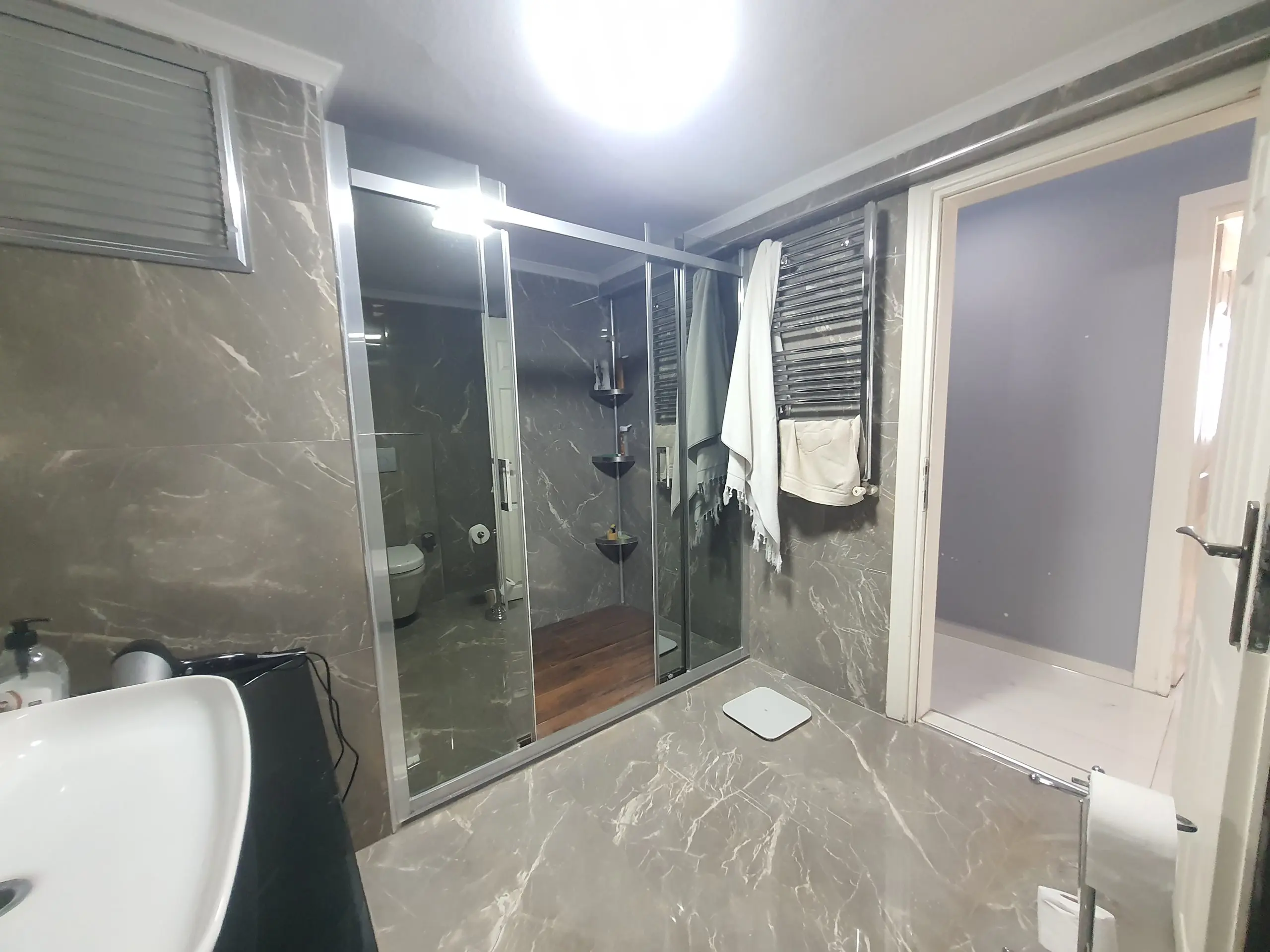 Uğur Ayaz - İzmir Mavişehir Gayrimenkul Danışmanı 20250616 132342 scaled 1