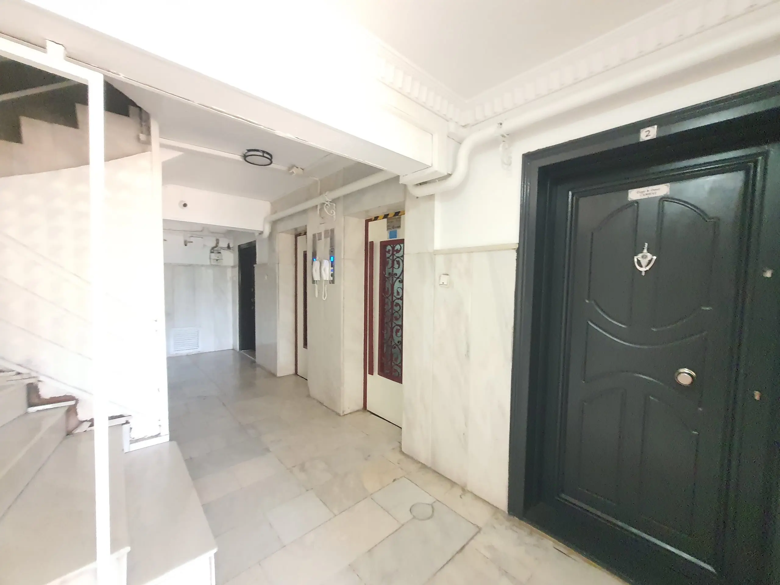 Uğur Ayaz - İzmir Mavişehir Gayrimenkul Danışmanı 20250616 134459 scaled 1