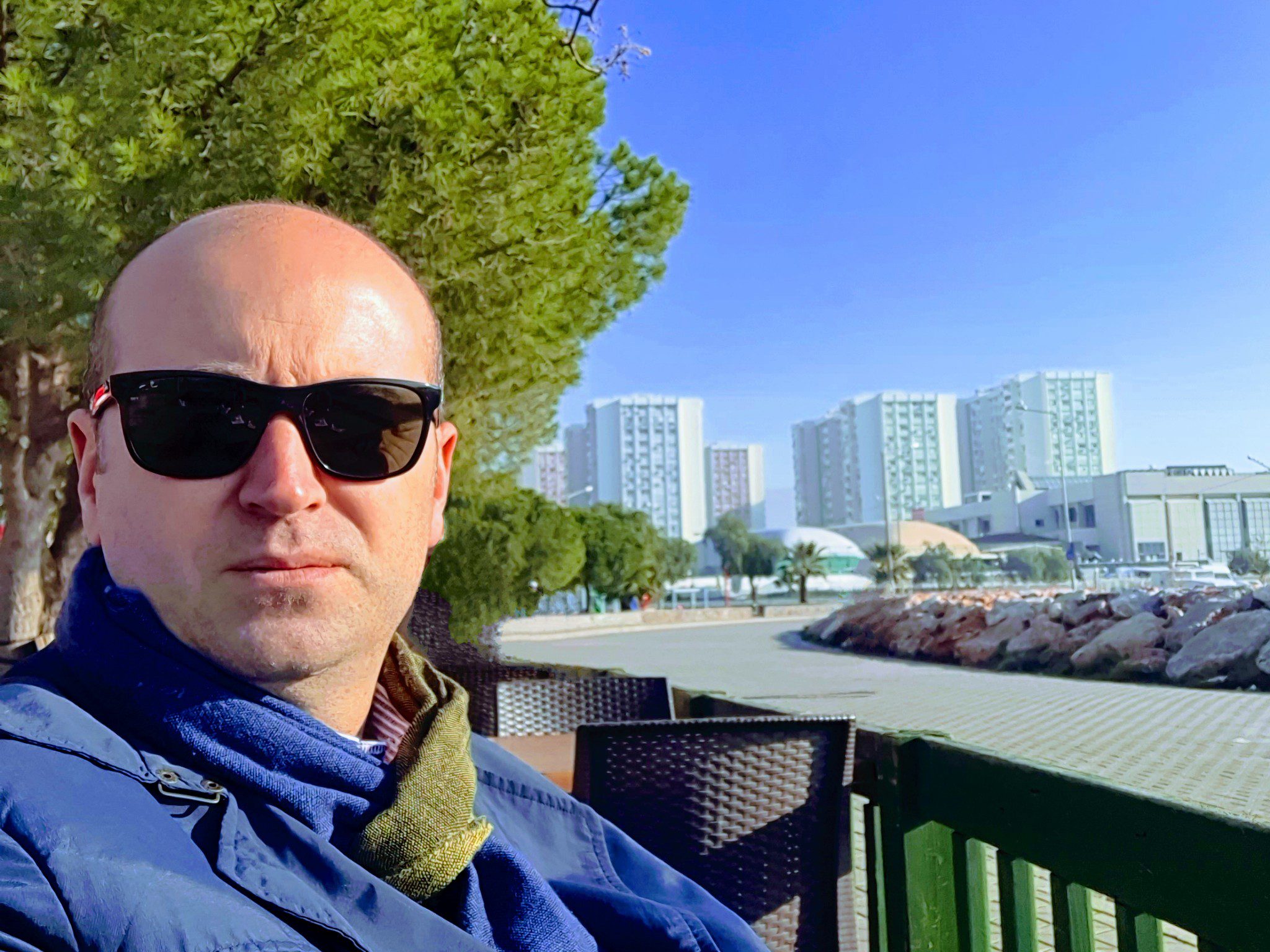 Uğur Ayaz - İzmir Mavişehir Gayrimenkul Danışmanı