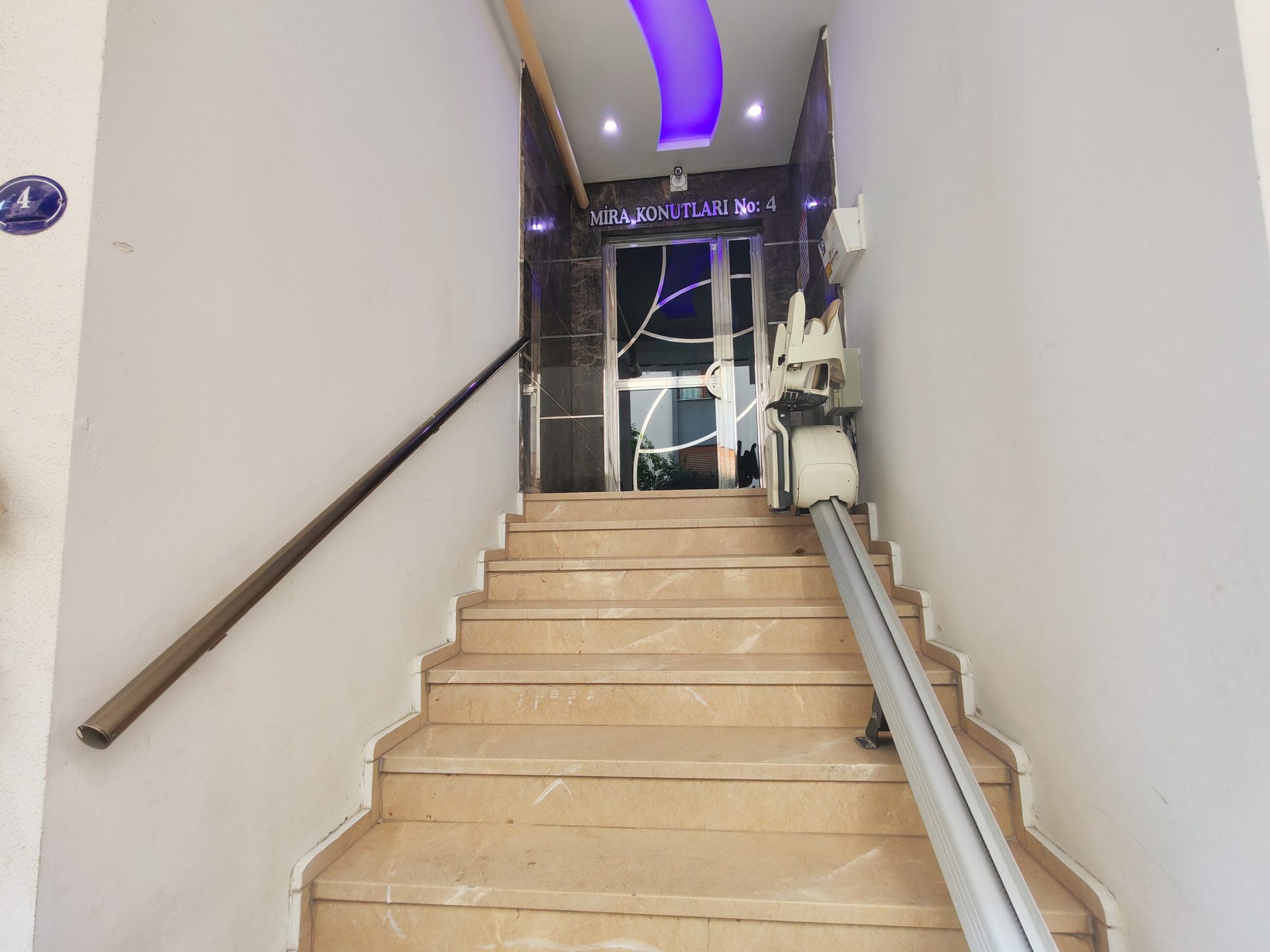 Uğur Ayaz - İzmir Mavişehir Gayrimenkul Danışmanı IMG_20260803_111454